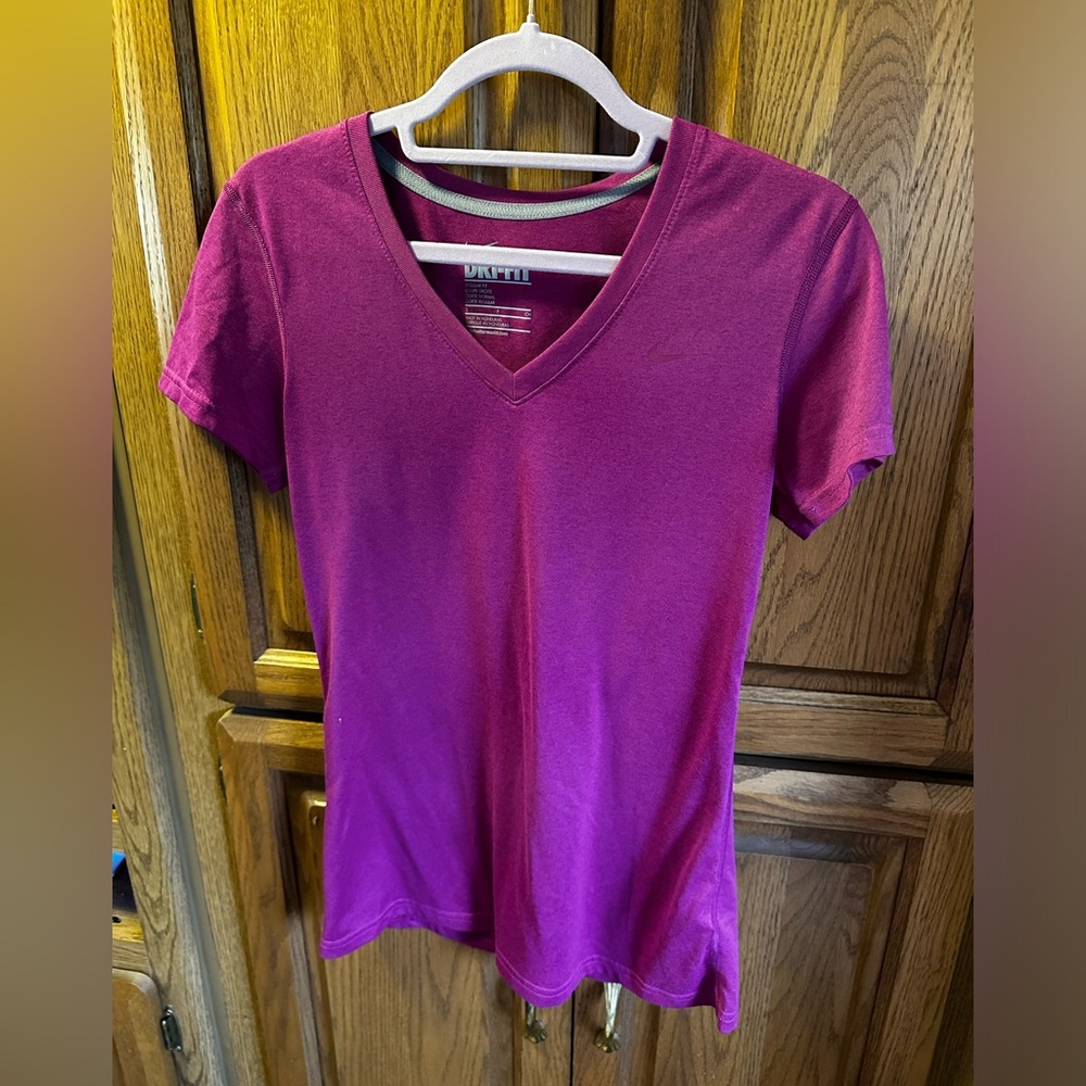 Women’s Nike Dri-Fit V Neck T-Shirt